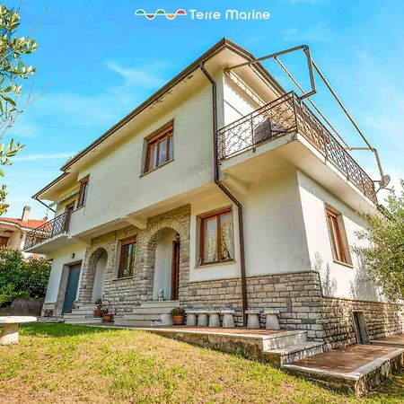 Villa Pina ريكو ديل غولفو دي سبيزيا المظهر الخارجي الصورة